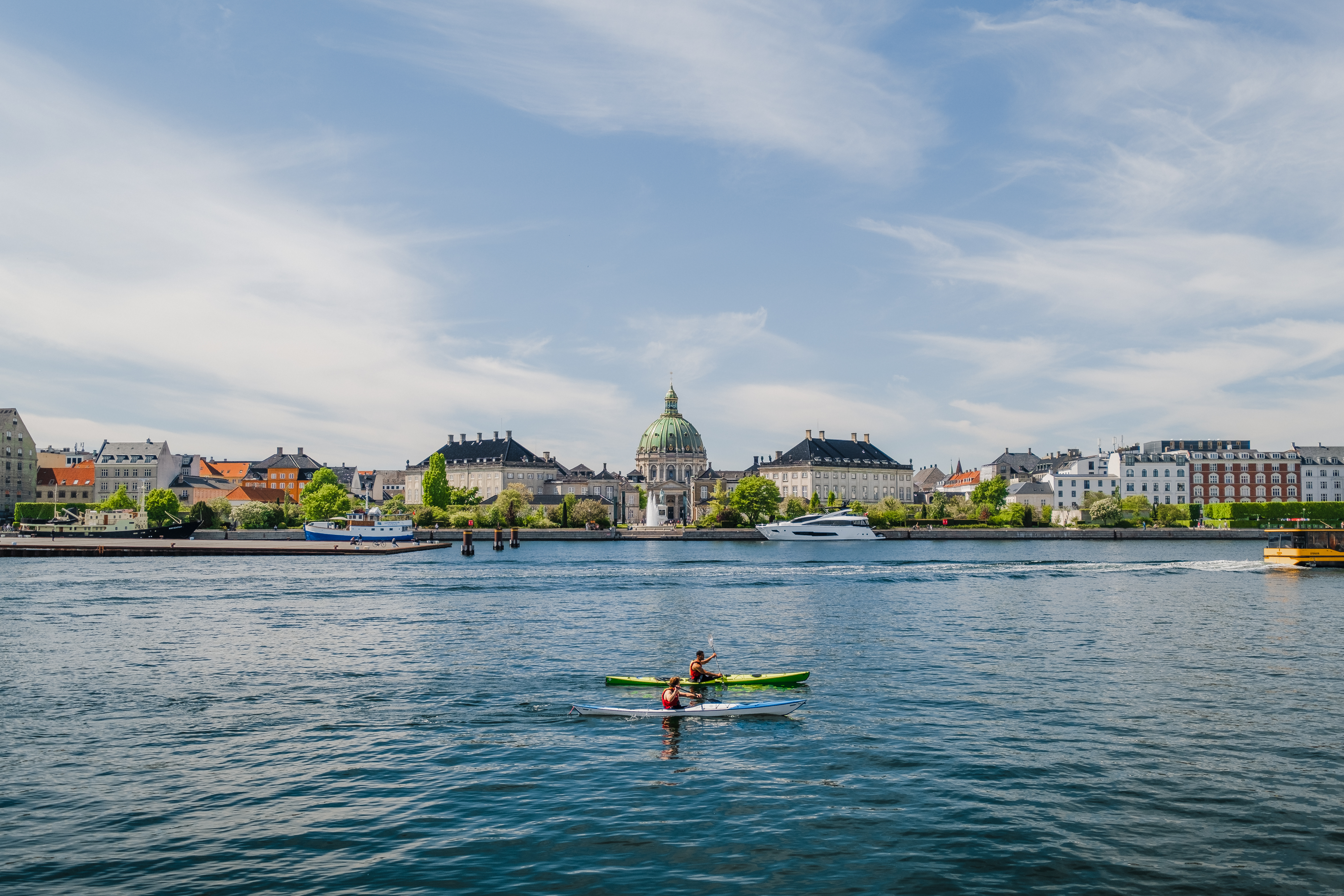 Marmorkirken og Amalienborg set fra vandet